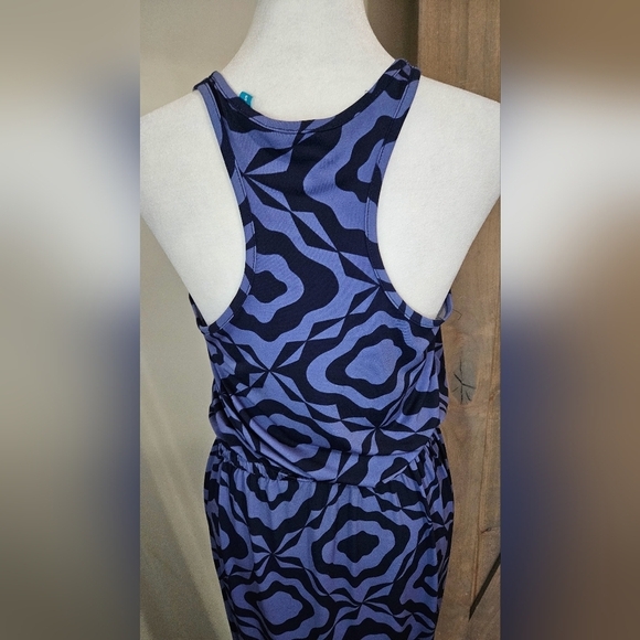 TORI RICHARD Sleeveless Racerback Max Dress In Blue/black Pattern. Size Small - Picture 10 of 12